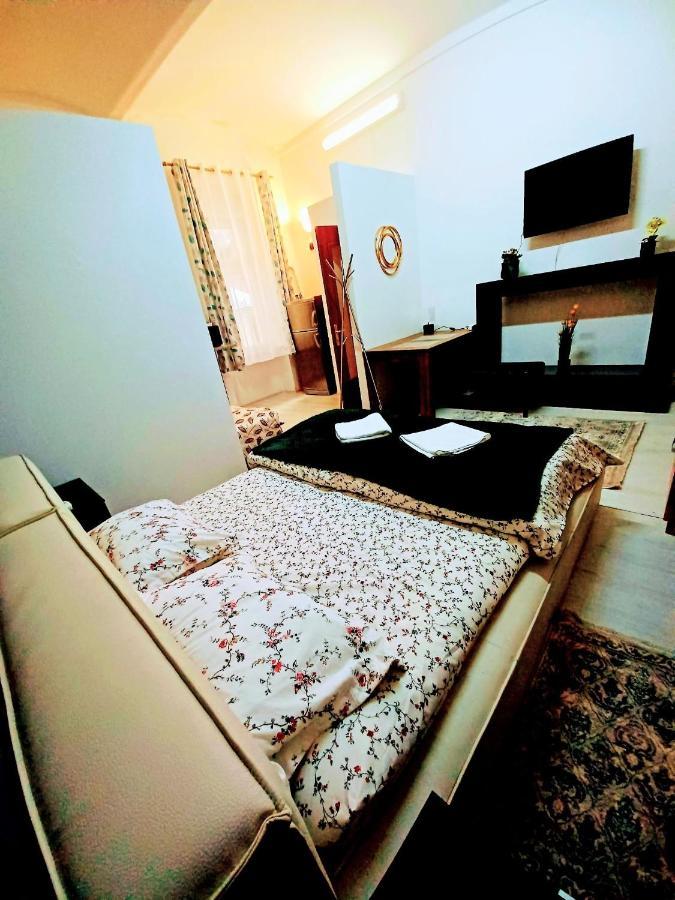 Studios Republicii Braşov Eksteriør bilde